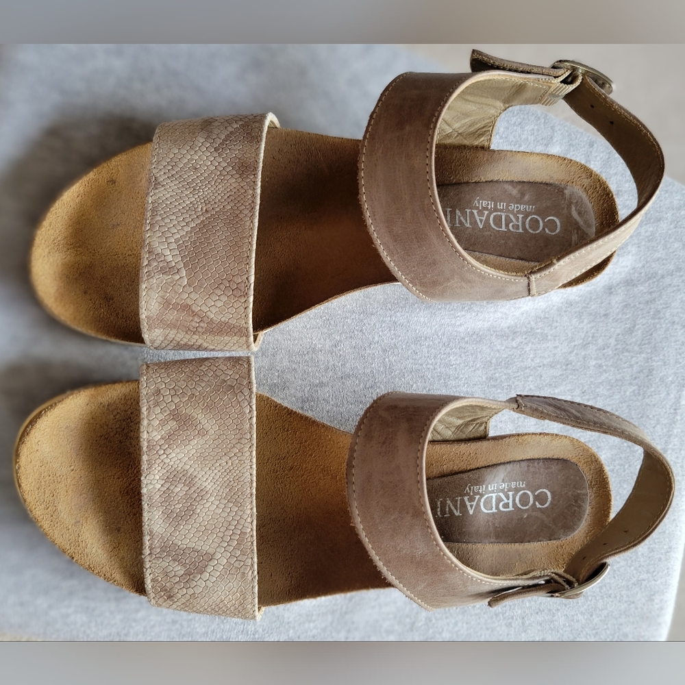 Cordani sandals, size 39, snakeskin